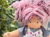 Sitting Friend Flossie (sunkissed)