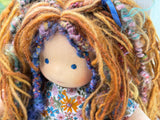 Sitting Friend Mirabelle (sunkissed)