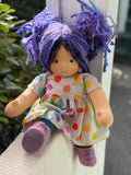 Sitting Friend Violette (sunkissed)