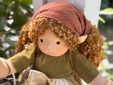 Sitting Friend Elf - Amarie