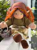 Sitting Friend Elf - Liriel