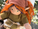 Sitting Friend Elf - Liriel