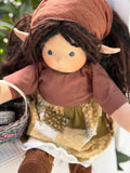 Sitting Friend Elf - Arwen