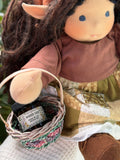 Sitting Friend Elf - Arwen