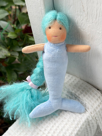Mini Mermaid - Blue Tail, Turqoise Hair (Sunkissed)