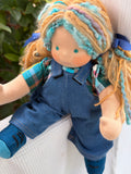 Sitting Friend Tandy (sunkissed)