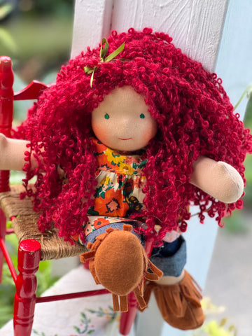 Cuddle Doll (Boucle) - Ruby